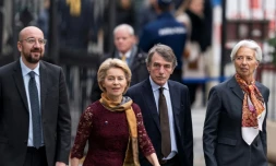 (de G à D): le nouveau président du Conseil européen Charles Michel, la présidente de la Commission Ursula von der Leyen, le président du Parlement européen David Sassoli et de la BCE Christine Lagarde arrivent à la maison de l'Histoire européenne à Bruxelles le 1er décembre 2019