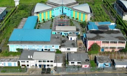 Vue aérienne de la prison Regional 8, à Guayaquil, en Equateur, le 28 mars 2024, au lendemain d'une mutinerie meurtriÚre
