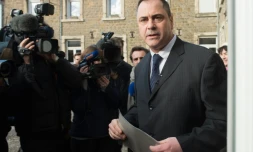 Le Britannique Robert Lawrie devant le tribunal de Boulogne-sur-Mer, dans le Pas-de-Calais, le 14 janvier 2016