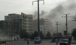 De la fumée aprÚs une explosion à Kaboul, le 28 juillet 2019 en Afghanistan