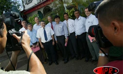 Lundi 24 octobre 2005 -
Les acteurs socio-économiques demandent que la loi-programme soit placée hors du champ d'application de la loi de finances 2006