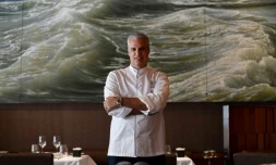Le chef Eric Ripert dans son restaurant Le Bernardin Ă New York, le 29 novembre 2018