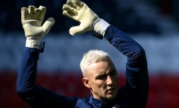 Keylor Navas le gardien du PSG s'échauffe au Parc des Princes, le 3 avril 2021.