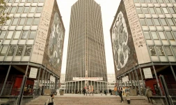 L'entrée du campus de l'université Jussieu, à Paris, en 2000