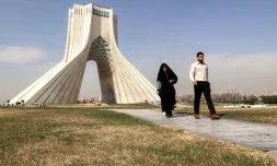 Sur la place Azadi (Liberté) de Téhéran, le 23 février 2026