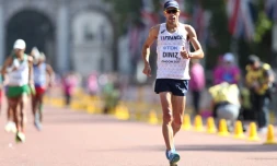 Le Français Yohann Diniz lors du 50 km marche aux Mondiaux, le 13 août 2017 à Londres