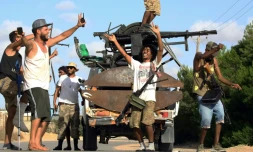 Photo de membres de milices libyennes impliquées dans les récents combats survenus en banlieue sud de la capitale Tripoli, le 25 septembre 2018