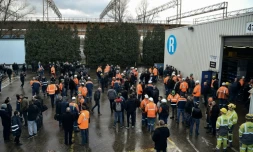 Des salariés de l'aciérie Ascoval, le 19 décembre 2018 à Saint-Saulve, dans le Nord