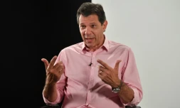 Fernando Haddad, candidat de gauche à la présidentielle au Brésil, lors d'un entretien exclusif avec l'AFP, à Sao Paulo le 13 octobre 2018