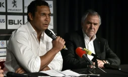 Le capitaine Thierry Dusautoir tire sa révérence, le 19 avril 2017 devant la presse à Toulouse