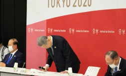 Le président du comité d'organisation de Tokyo 2020 Yoshiro Mori annonce sa démission le 12 février 2021 à Tokyo