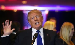 Le candidat à l'investiture républicaine pour la présidentielle américaine Donald Trump, après sa victoire dans l'Etat de New York, le 19 avril 2016 à New York