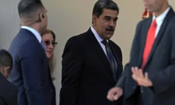 Le président vénézuélien Nicolas Maduro arrive à l'Assemblée nationale à Caracas le 10 janvier 2025 pour être investi pour un troisième mandat. 