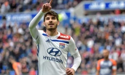 Le milieu de terrain de Lyon Martin Terrier buteur lors de la victoire à domicile 3-2 en 29e journée de L1 le 17 mars 2019