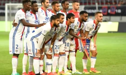 L'équipe de Lyon pose avant le coup d'envoi du Trophée des Champions face au PSG à Klagenfurt (Autriche), le 6 août 2016