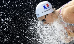 La Française Béryl Gastaldello au départ de la demi-finale du 50 m papillon aux Mondiaux à Budapest, le 28 juillet 2017