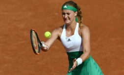 La Française Kristina Mladenovic face à l'Américaine Jennifer Brady lors du 1er tour de Roland-Garros, le 29 mai 2017 