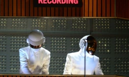 Daftr Punk sur la scène des Grammy Awards, le 26 janvier 2014 à Los Angeles
