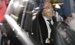 Joseph Blatter, président suspendu de la FIFA, à sa sortie du siÚge de l'instance aprÚs son autition, le 17 décembre 2015 à Zurich