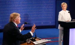 Donald Trump et Hillary Clinton lors du 3ème et dernier débat, le 20 octobre 2016 à l'Université du Nevada à Las Vegas