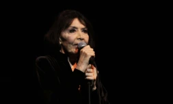 La chanteuse française Juliette Gréco sur scÚne au 39e festival du Printemps de Bourges, le 24 avril 2015