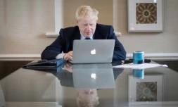 Le Premier ministre britannique Boris Johnson prépare son discours de clÎture du congrÚs du parti conservateur à Manchester, le 1er octobre 2019