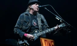 Neil Young au Festival d'été de Québec le 6 juillet 2018.
