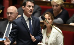 Le Premier ministre Manuel Valls le 24 novembre 2015 à l'Assemblée nationale à Paris