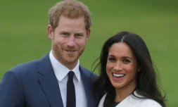 Le prince Harry et l'actrice américaine Meghan Markle à Kensington Palace, à Londres, le 27 novembre 2017