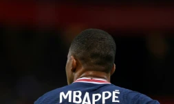 L'avant-centre du Paris Saint-Germain,  Kylian Mbappé, lors du match d Ligue 1 contre le Stade de Reims au Stade Auguste-Delaune le 29 août 2021