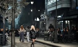 Défilé Chanel à Rome, dans le cadre du mythique studio 5 de Fellini à Cinecittà,  le 1er décembre 2015