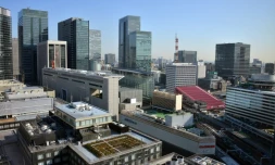 Des gratte-ciel au centre de Tokyo, le 17 février 2014