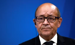 Le ministre de la Défense Jean-Yves Le Drian le 25 octobre 2016 à Paris