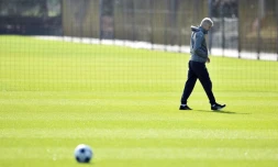 L'entraîneur d'Arsenal, Arsène Wenger, pendant un entraînement à Londres, le 6 mars 2017