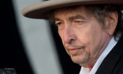 Bob Dylan lors d'un concert au festival Hop Farm de Paddock Wook, au Royaume-Uni, le 30 juin 2012