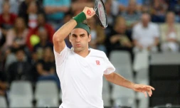 Tennis: aprĂšs treize mois d'absence, le grand retour de Federer Ă Doha