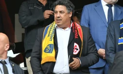 le rugbyman Serge Blanco au stade de France à Saint-Denis pour la final du TOP 14, le 15 juin 2019