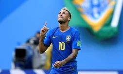 La star brésilienne Neymar contre le Costa Rica à Saint-Pétersbourg, le 22 juin 2018