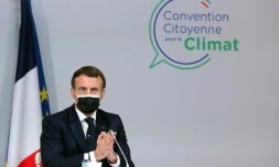 Le président Emmanuel Macron lors d'une rencontre avec la Convention citoyenne pour le climat le 14 décembre 2020 à Paris