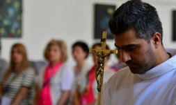 Des Chrétiens d'Orient célèbrent la messe dans la tradition chaldéenne, le 14 août 2018, à Lourdes