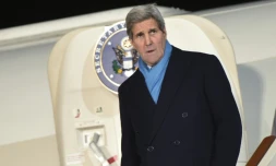 Le secrétaire d'Etat américain John Kerry à son arrivée le 15 décembre 2015 à Moscou 