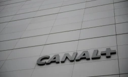 Canal+ va permettre à tous ses abonnés de voir la soirée des "Enfoirés" vendredi sur TF1, a annoncé le directeur général du groupe Maxime Saada, offrant une trêve dans le conflit commercial entre les deux groupes