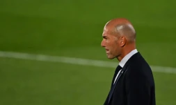 L'entraîneur du Real Madrid Zinédine Zidane lors du match contre Getafe, le 2 juillet 2020 à Valdebebas, dans la banlieue de Madrid