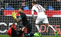 Le Niçois Valentin Eysseric égalise face à Rennes, le 12 février 2017 au Roazhon Park