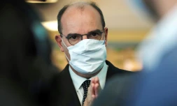 Jean Castex lors d'une visite à un établissement scolaire à Châteauroux, le 1er septembre 2020