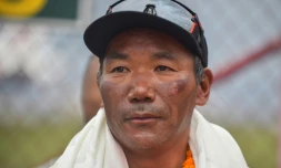 L'alpiniste népalais Kami Rita Sherpa, le 25 mai 2023 à Katmandou