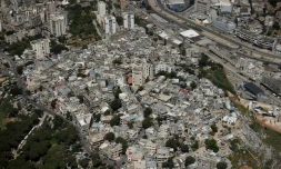 Vue aérienne de la capitale du Liban, Beyrouth, le 17 avril 2016