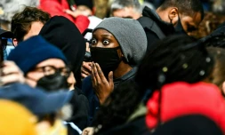La foule à l'annonce du verdict de culpabilité de Derek Chauvin devant le tribunal de Minneapolis