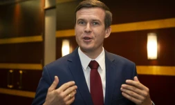 Le Ministre polonais des sports et du tourisme Witold Banka face à la presse sur la question du dopage à Montréal le 14 mai 2019