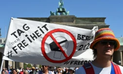 Manifestation contre les mesures sanitaires anti-Covid 19 à Berlin, le 1er août 2020